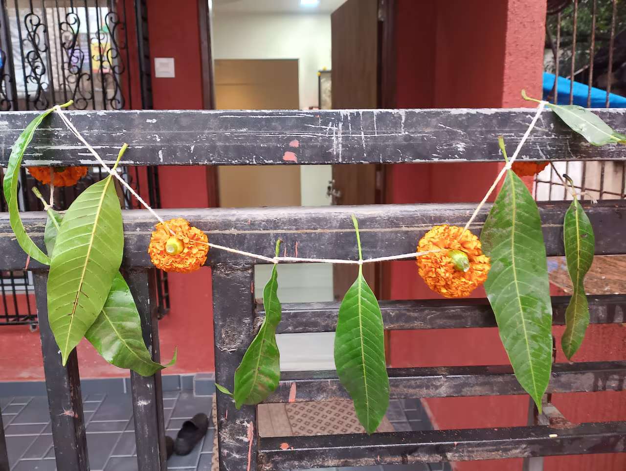 ROW HOUSE AVAILABLE ON RENT in Borivali East