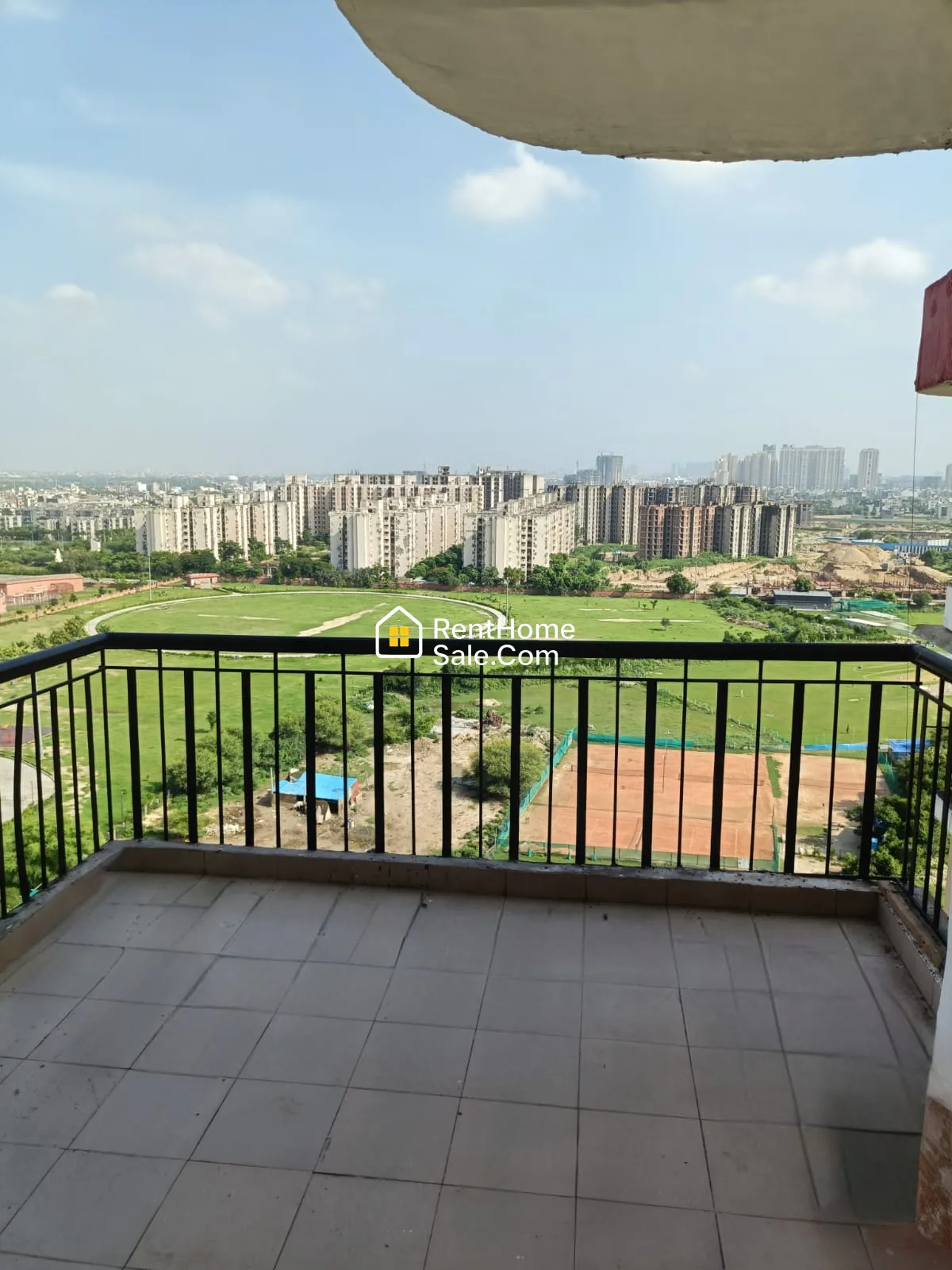 3Bhk Penthouse at Amrapali Zodiac- Sec-120 Noida.